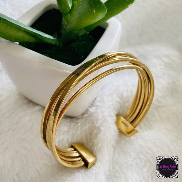 Monet Gold Tone Cuff Bracelet EUC